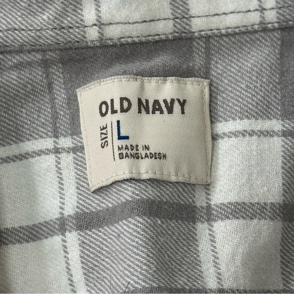 Grey & White Plaid Long Sleeve - Picture 5 of 7